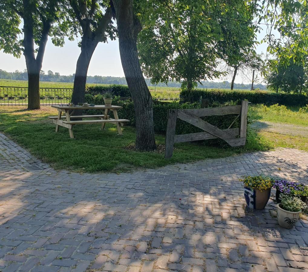 B&B De Nieuwenhof 'De Voorkamer' Melderslo Buitenkant foto