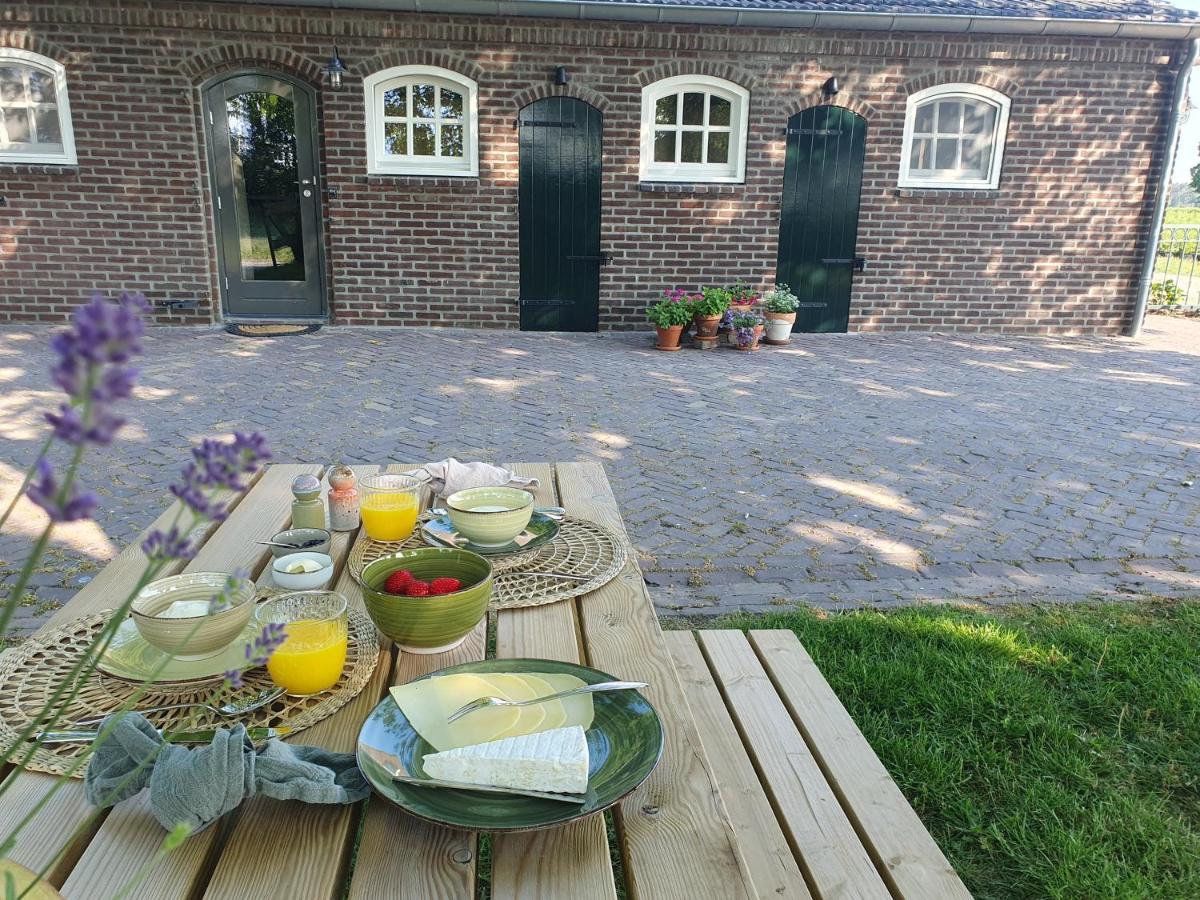 B&B De Nieuwenhof 'De Voorkamer' Melderslo Buitenkant foto
